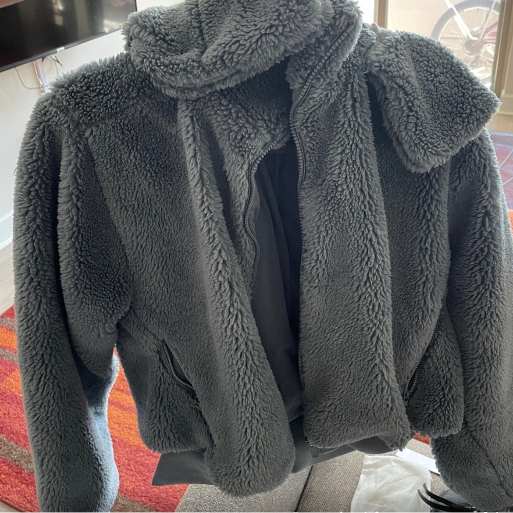 Alo Yoga Foxy Sherpa Jacket Steel Blue